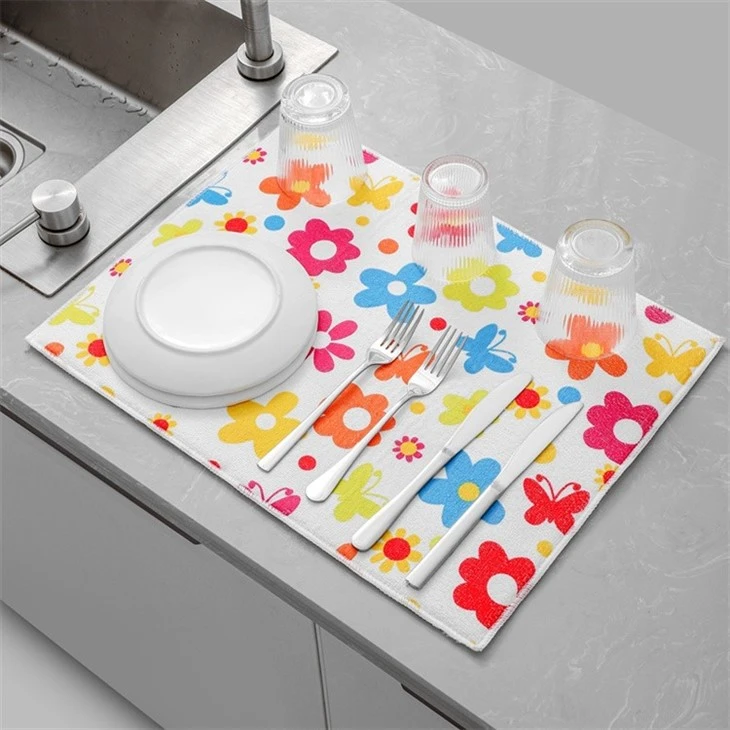 Microfiber & Sponge Heat Insulation Kitchen Decor Drying Mat